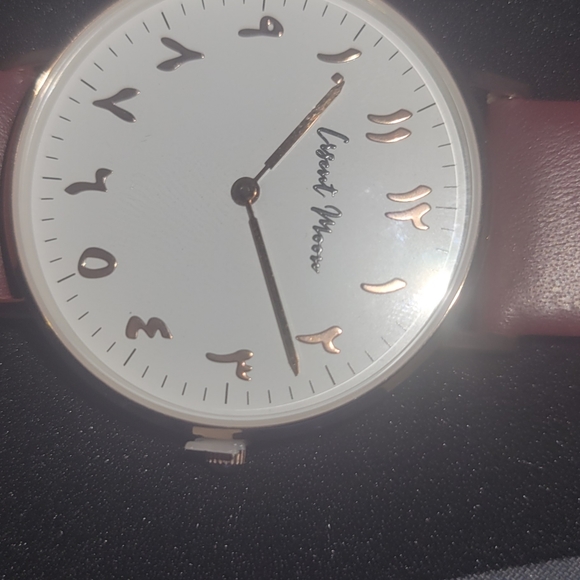 Cresent Moon Watch - Picture 2 of 4